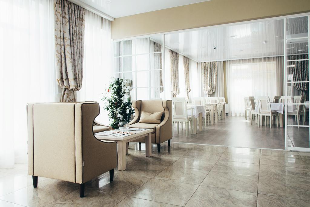 Sovskiye Prudy Hotel Kiev Esterno foto