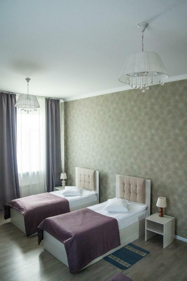 Sovskiye Prudy Hotel Kiev Esterno foto