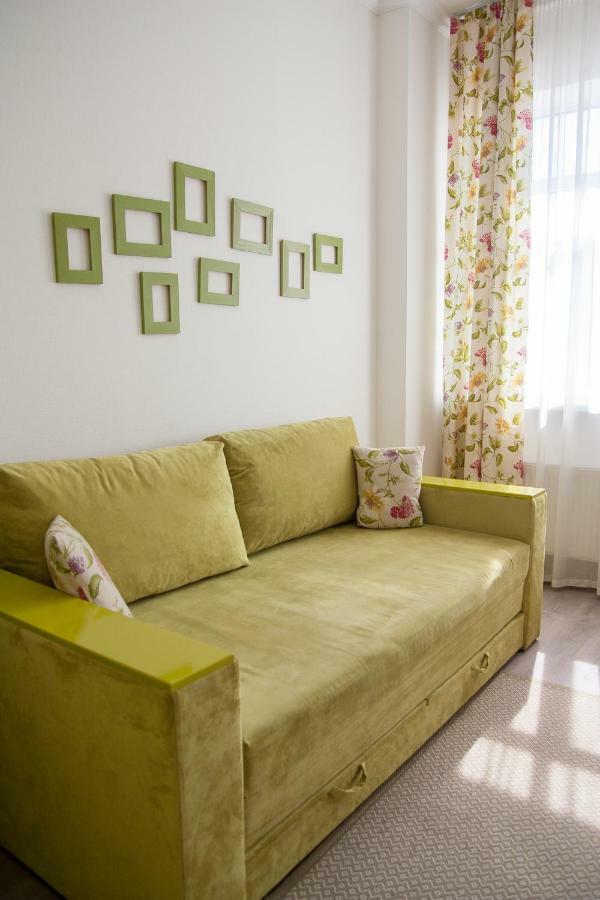 Sovskiye Prudy Hotel Kiev Esterno foto